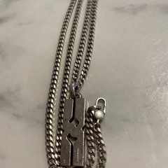 GUCCI ノット インフィニティの画像