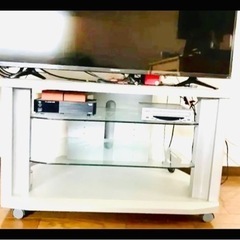 テレビ台の画像