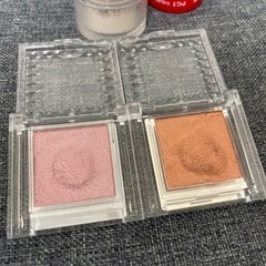 取引中【3点セット】アイシャドウとハイライトの画像