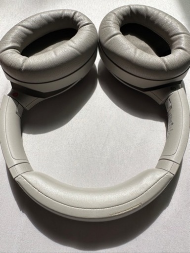 【ノイズキンセリング】Sony WH-1000XM4 シルバー headphone