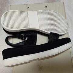 厚底サンダルの画像