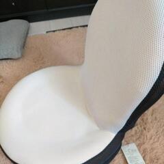 新品 低反発 メッシュ 座椅子