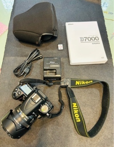 【美品】Nikon デジタル一眼レフカメラ D7000 付属品あり