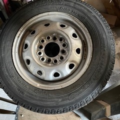 6割〜7割山国産スタッドレス　12インチホイール付き
