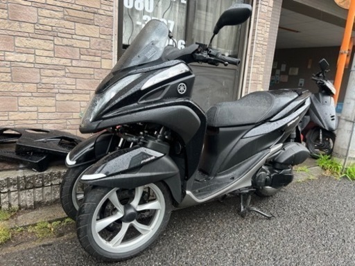 6月1日まで期間限定出品！極上！トリシティ125 超低走行！ヤマハ　YAMAHA 原付二種