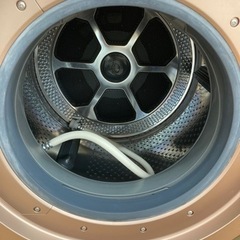 TOSHIBA(東芝)TW-117X6Lのドラム式洗濯乾燥機のご紹介です。