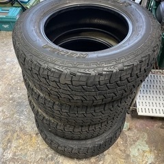 LT225/70R16 タイヤ　4本　