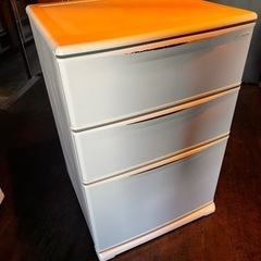 AQUA 3段冷凍ストッカー 冷凍庫 AQF-12RA　１２４リットルの画像