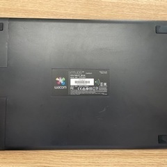 ワコム　ペンタブレット　intuos Pro Mサイズ　PTH-651の画像