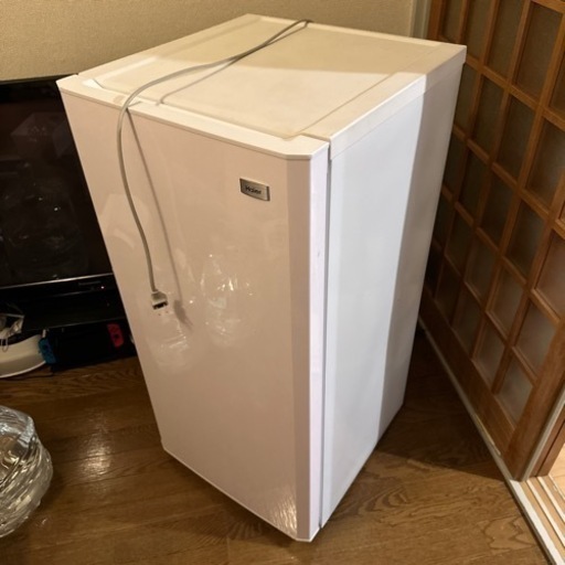 Haier製　100L 冷凍庫
