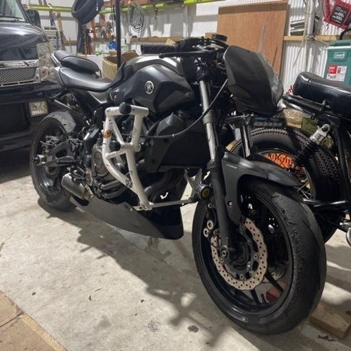 Yamaha MT-07 スタントケージ バックステップ