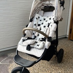 緊急！本日18時まで！（買取店持っていく為）☆美品☆　エアバギーココ　ブレーキモデル　純正レインカバー　マット付の画像