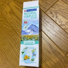 ★お値下げ　【新品未開封】SPARKLE(タイ産歯磨き粉)の画像