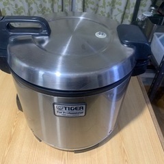 Tiger タイガー　 業務用炊飯器　 JNO-A360 6合〜...