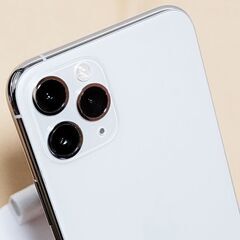 永久保証 iPhone11 Pro 256GB シルバー ドコモ 〇 SIMフリー