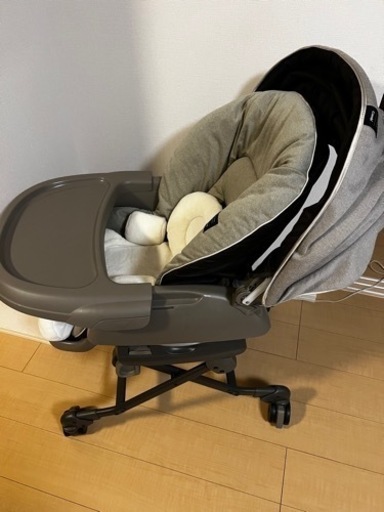 Combi ホワイトレーベル ネムリラ AUTO SWING BEDi おやすみドーム EG