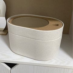 【最終値下げ】IKEA コスメ収納 小物入れの画像