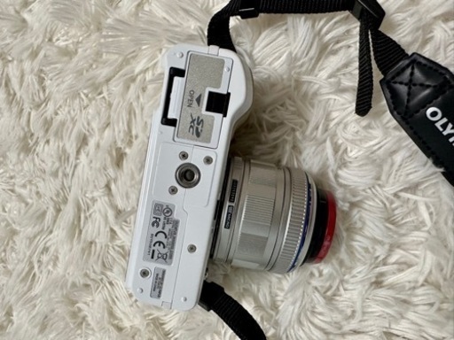 【OLYMPUS】?カメラ?本体のみ