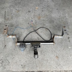 Tight hitch タイトヒッチ　トヨタ　アルファード20系　ヒッチメンバー