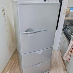 大阪府配送料無料！SANYO 3ドア冷蔵庫 2009年 キッチン 人気 大阪市 中古 家電・リサイクル SANYO 2009年製 355L 4段ドア 冷蔵庫 SR