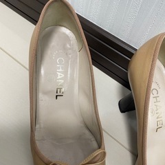 CHANEL シャネル バイカラー パンプス ヒール 23.5cmの画像