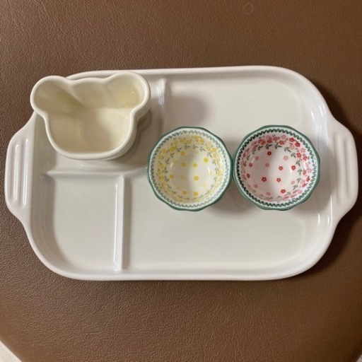 ル・クルーゼベビー食器　アンパンマンランチプレート