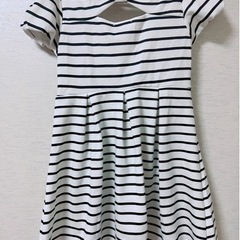 Bye Bye バックリボン ワンピースの画像