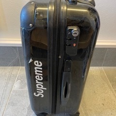 スーツケース 黒の画像