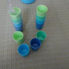 ブラスチックコップ 12個セットの画像