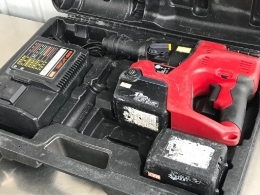 マックス◇充電式ブラシレスハンマドリル◇DC25.2V◇バッテリー2個◇替え刃一本◇PJ-R265◇K624