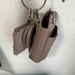 モカ色　ミニバック　ポーチ付き　便利なお出かけの画像