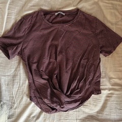 クロップTシャツの画像