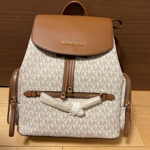 【新品未使用】MICHAEL KORS マイケルコース　リュック　バックパック