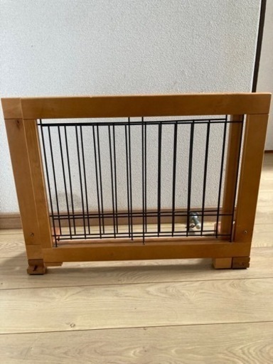 【決定】ペット用柵　木製　小型犬　カインズホーム購入　中古