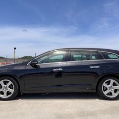 🉐分割払いOK★ボルボ【V60 ドライブe】記録簿/ワンオーナー/レザーシート/H25年/お問い合わせ大歓迎！の画像