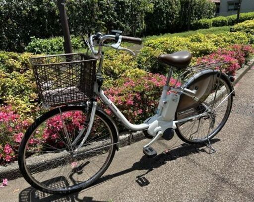電動アシスト自転車　パナソニック　26インチ　ビビ　ホワイト