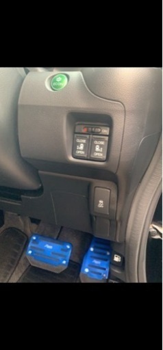 ホンダ NBOX+ カスタム  98.888キロ  年式 25