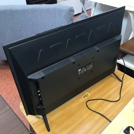 液晶テレビ　TCL  2021年製　32インチ