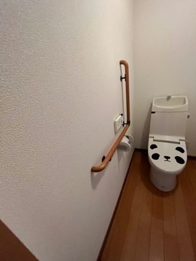 トイレと階段の手すり
