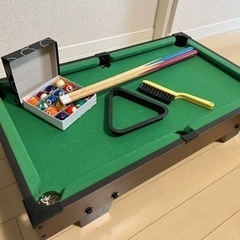 フライングタイガー　ミニビリヤードセット