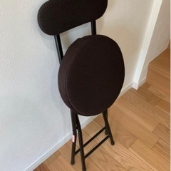 折りたたみチェアの画像