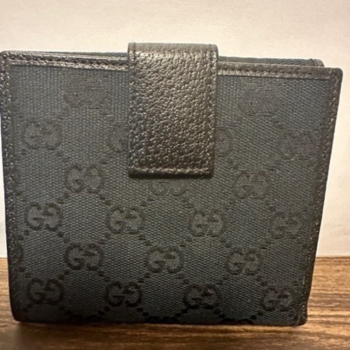 【美品】グッチ　折りたたみ財布　ブラッグ　ブランドロゴ