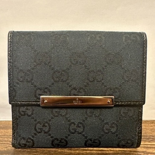 【美品】グッチ　折りたたみ財布　ブラッグ　ブランドロゴ