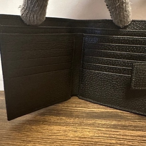 【美品】グッチ　折りたたみ財布　ブラッグ　ブランドロゴ