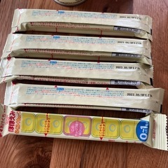 粉ミルク　パウチ　ほほえみ、はぐくみ　