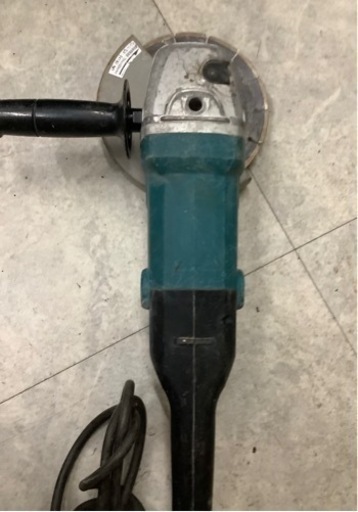 マキタ 180mm電子ディスクグラインダ GA7011C リサイクルショップ宮崎屋　佐土原店23.5.30F