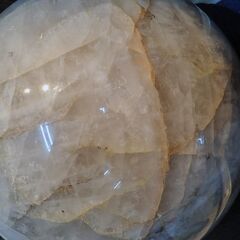 【天然石】水晶＿特大の丸玉、希少クリスタル！約60kg(引き取り限定)の画像