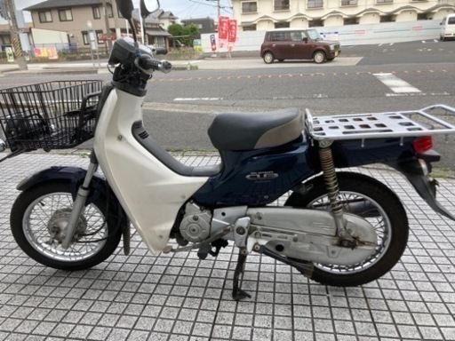 【スーパーカブプロ】ホンダ製　AA04型　グリップヒーター付　前タイヤ新品❗️若林自転車　唐崎店　SALE中❗️