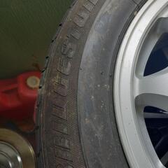 トヨタの純正タイヤホイールです。の画像