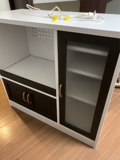 食器棚